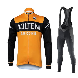 Equipación térmica Molteni para ciclismo: comodidad y estilo en cada pedaleo