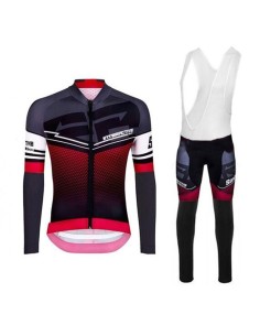 Equipación Térmica de Ciclismo Santini: Comfort y Estilo para tus Rutas