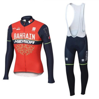 Equipación térmica de ciclismo Bahrain Merida para estar cómodo y fresco en cada pedaleo