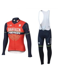 Equipación térmica de ciclismo Bahrain Merida para estar cómodo y fresco en cada pedaleo