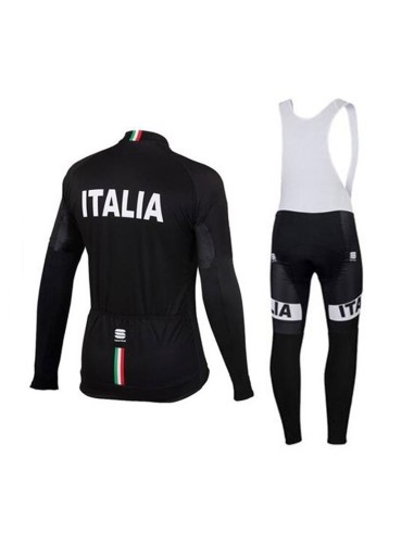 Equipación de ciclismo térmica Sportfull para pedalear con comodidad y estilo