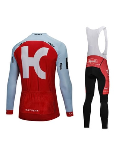 Equipación térmica Katusha para ciclistas que buscan comodidad y estilo