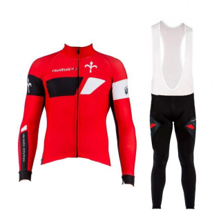 Equipación térmica de ciclismo Wilier para estar cómodo y fresco en tus rutas