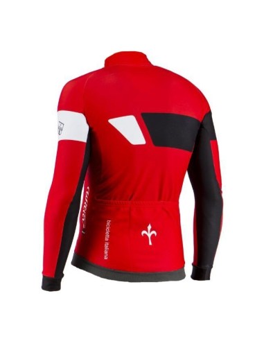 Equipación térmica de ciclismo Wilier para estar cómodo y fresco en tus rutas