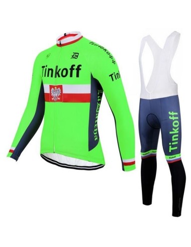 Equipación térmica Tinkoff para ciclistas: comodidad y frescura en cada ruta