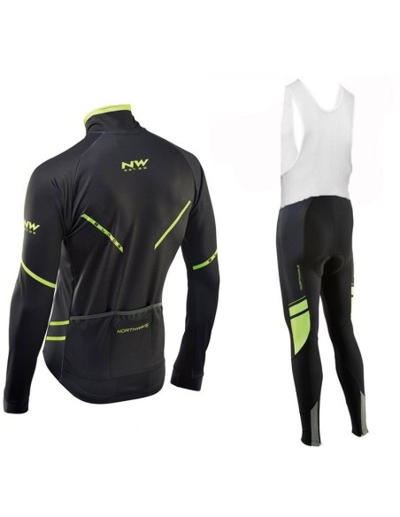 Equipación térmica de ciclismo Northwave para estar cómodo y seco en tus rutas