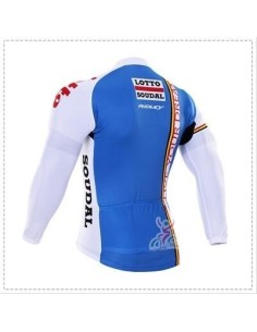 Equipación de ciclismo térmica Lotto para sentirte cómodo y fresco en tus rutas 2