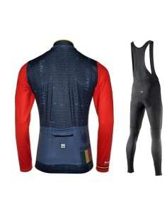 Equipación Térmica Santini para Ciclismo: Comodidad y Estilo en Cada Ruta 2