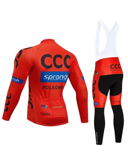 Equipación Térmica CCCP: Confort y Estilo para el Ciclismo en Invierno