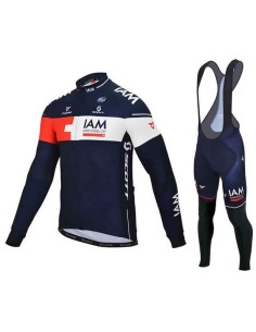 Equipación de ciclismo térmica IAM: comodidad y frescura en cada pedaleo