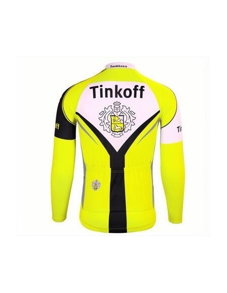 Equipación térmica Tinkoff para ciclistas que buscan confort y estilo