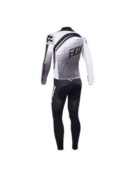 Equipación térmica de ciclismo Fox para estar cómodo y fresco en tus rutas