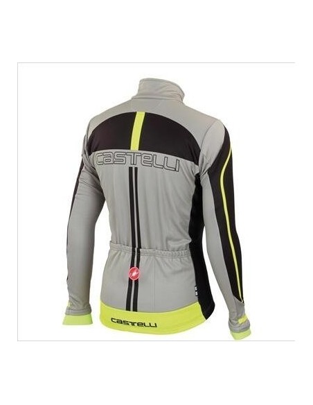 Equipación térmica de ciclismo Castelli para sentirte cómodo y fresco en cada aventura