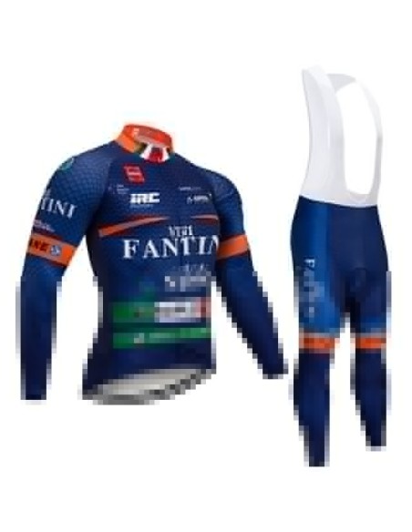 Equipación de ciclismo térmica Vini Fantini para mantenerte cómodo en cualquier clima