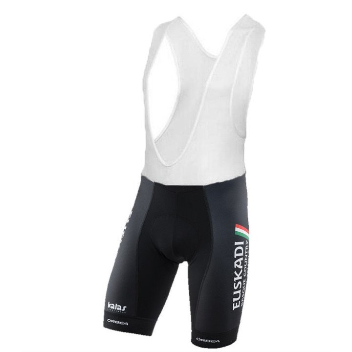 Culote corto de ciclismo Euskadi Murias: comodidad y calidad para tus rutas