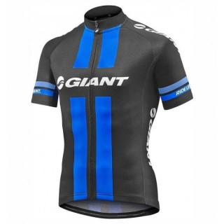 Maillot Ciclista Corto Giant para sentirte fresco y cómodo en cada pedalada