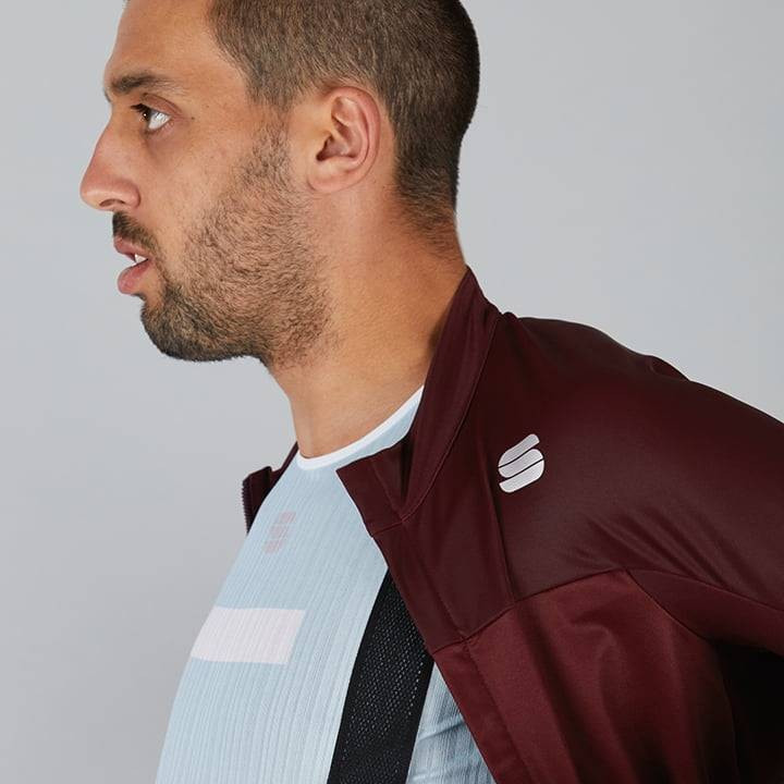 Maillot corto rojo SPORTFUL Classics para ciclistas con estilo y comodidad