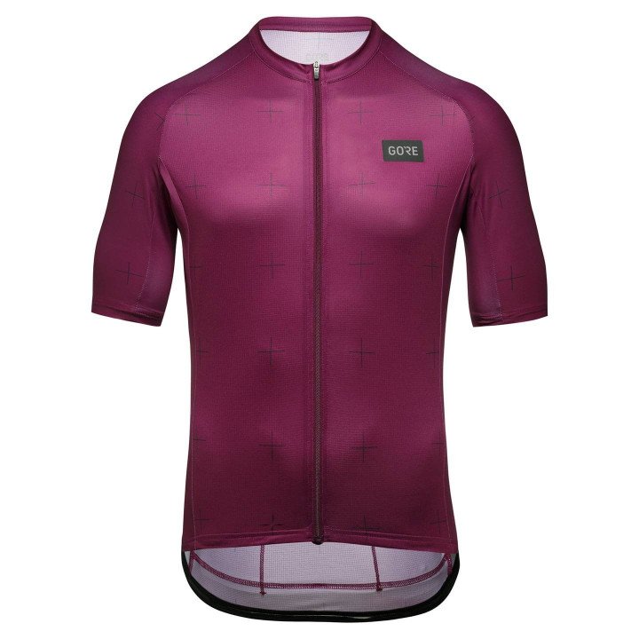 Maillot corto lila GORE WEAR para ciclismo, comodidad y frescura en cada pedaleo