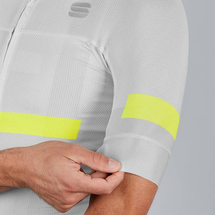 Maillot corto Sportful Evo gris: comodidad y estilo en cada pedaleada