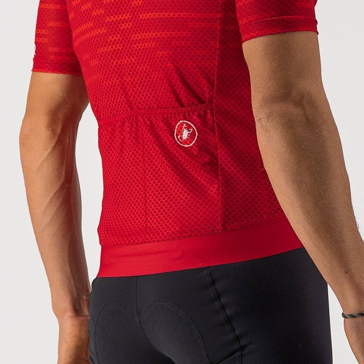 Maillot Insider rojo CASTELLI: estilo y confort para tus rutas en bici