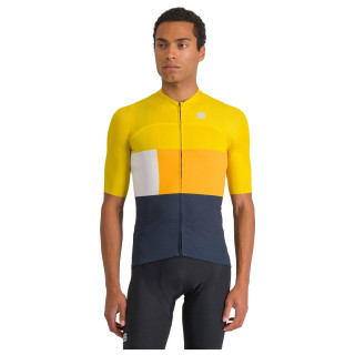 Maillot corto Snap amarillo y azul oscuro de SPORTFUL, comodidad y estilo para tus rutas en bici