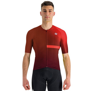 Maillot corto Bomber rojo de SPORTFUL: comodidad y estilo para tus rutas en bici