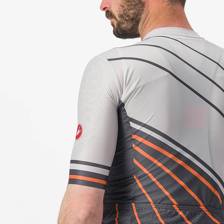 Maillot corto Speed Strada gris de CASTELLI: comodidad y frescura para tus rutas en bici
