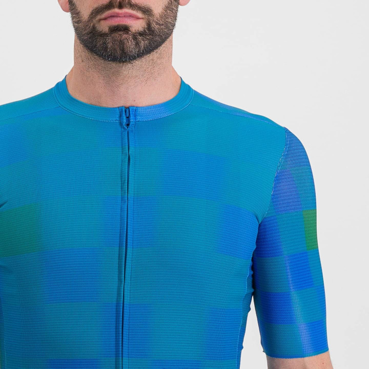 Maillot corto azul Rocket de SPORTFUL: comodidad y frescura para tus rutas en bicicleta