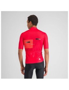 Maillot corto Sportful Gruppetto rojo: comodidad y estilo para tus rutas 2