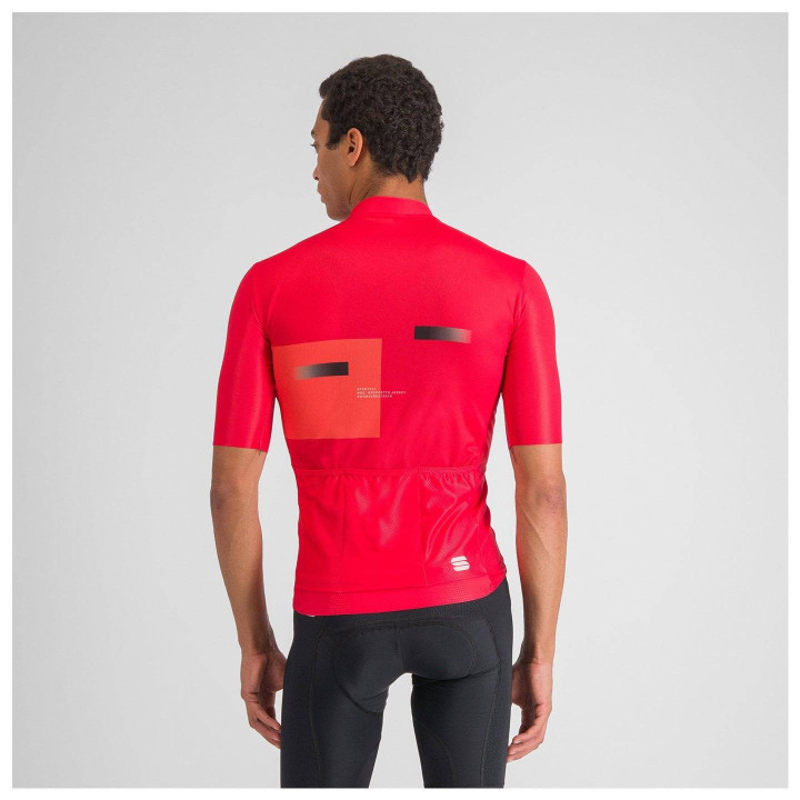 Maillot corto Sportful Gruppetto rojo: comodidad y estilo para tus rutas