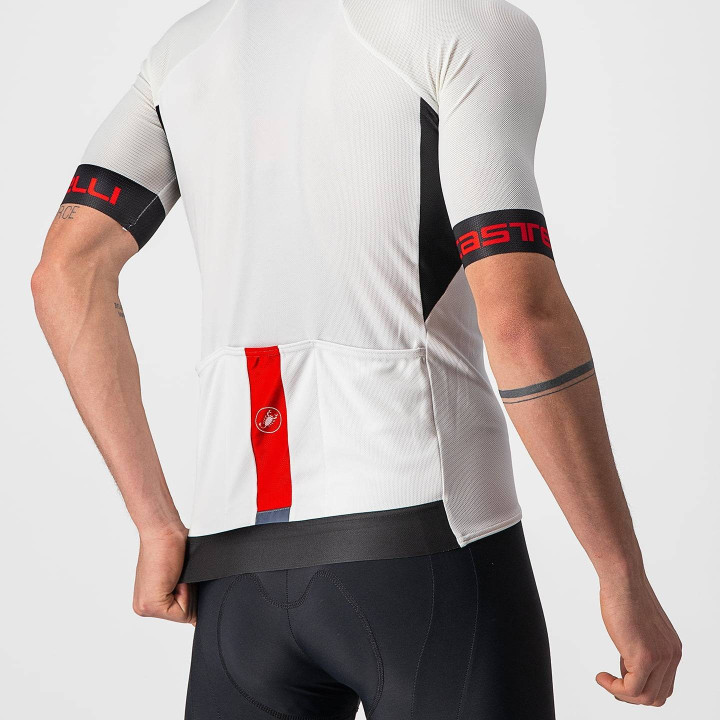 Maillot Corto Entrata VI de Castelli: frescura y estilo para tus rutas en bici