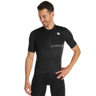 Maillot corto Sportful Giara negro: comodidad y estilo para tus rutas en bici