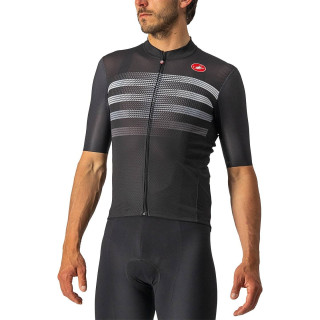 Maillot corto negro Endurance Pro de Castelli, comodidad y estilo para ciclistas