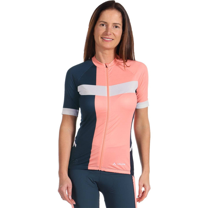 Maillot de ciclismo corto para mujer Posta FZ de VAUDE en fucsia y azul, cómodo y fresquito