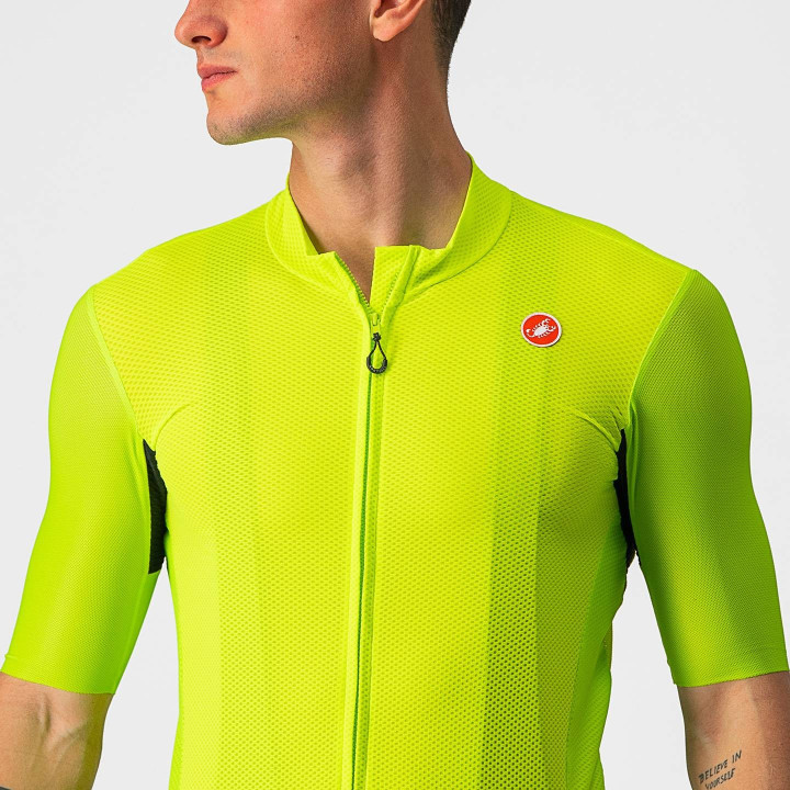 Maillot corto verde neón CASTELLI para ciclistas que buscan estilo y rendimiento