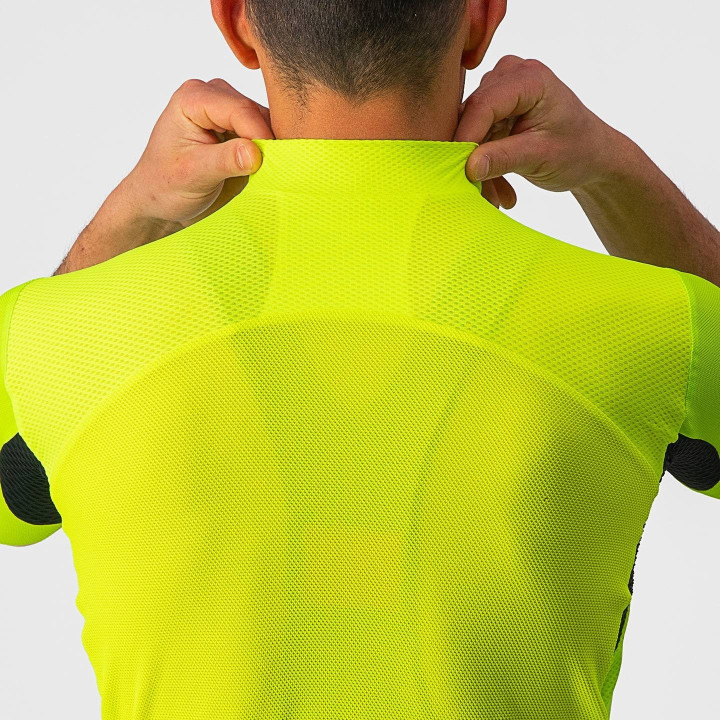 Maillot corto verde neón CASTELLI para ciclistas que buscan estilo y rendimiento