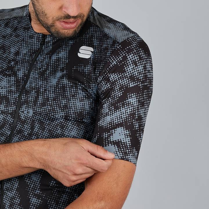 Maillot corto Escape Supergiara en azul y negro para ciclistas que buscan comodidad y estilo