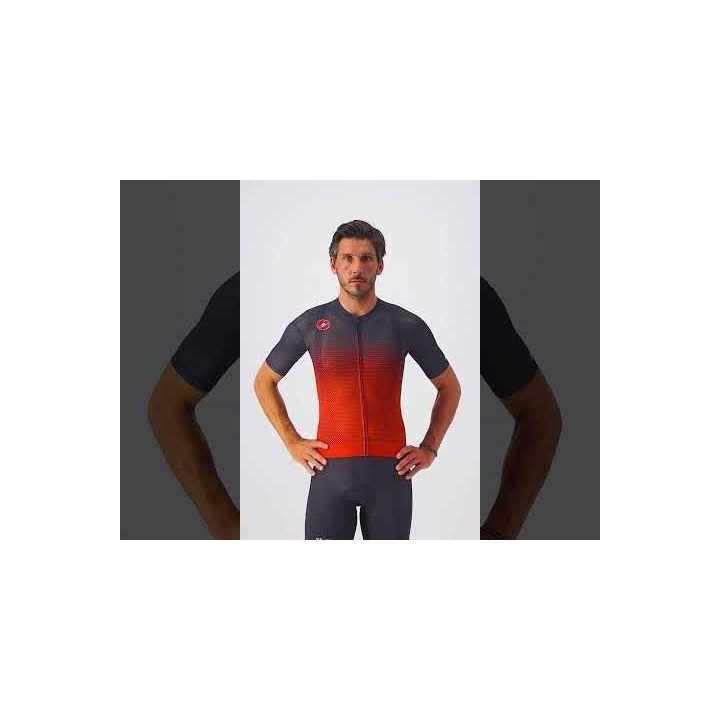 Maillot Insider rojo-azul de Castelli para ciclistas que buscan estilo y comodidad