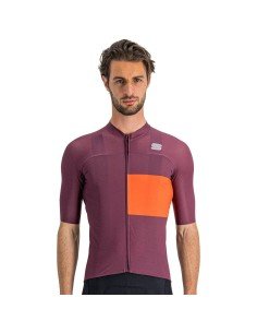 Maillot corto Sportful Snap lila y rojo: comodidad y estilo para ciclistas