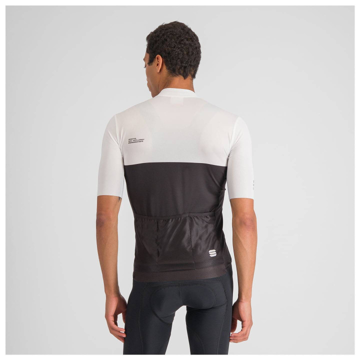 Maillot corto Pista negro-blanco de SPORTFUL, cómodo y fresco para ciclistas