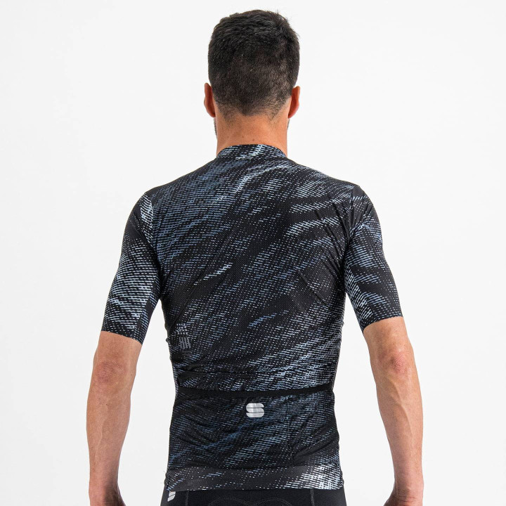 Maillot corto Sportful Cliff Supergiara negro, comodidad y estilo para tus rutas en bicicleta