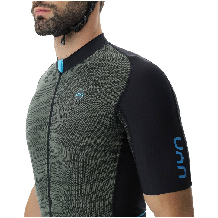 Maillot corto UYN Allroad negro y oliva para ciclistas que buscan comodidad y estilo