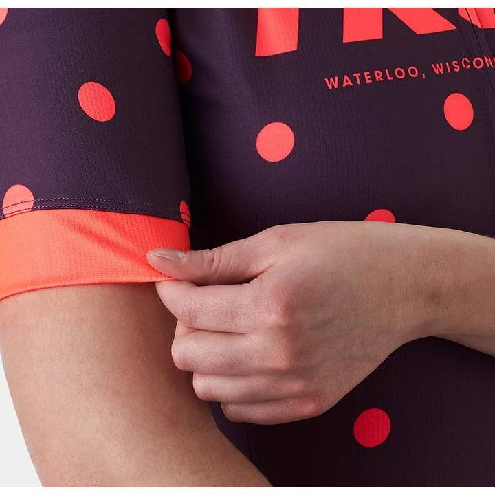 Maillot corto para mujer Anara LTD en lila y rojo de Bontrager, comodidad y estilo en cada pedalada