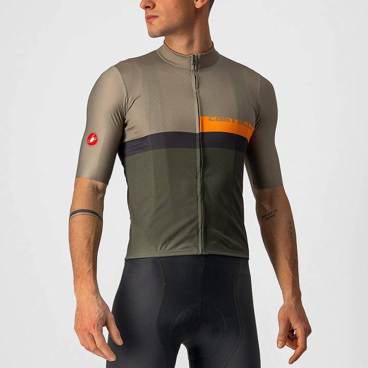 Maillot corto CASTELLI A Blocco verde oliva: comodidad y estilo para tus rutas en bici