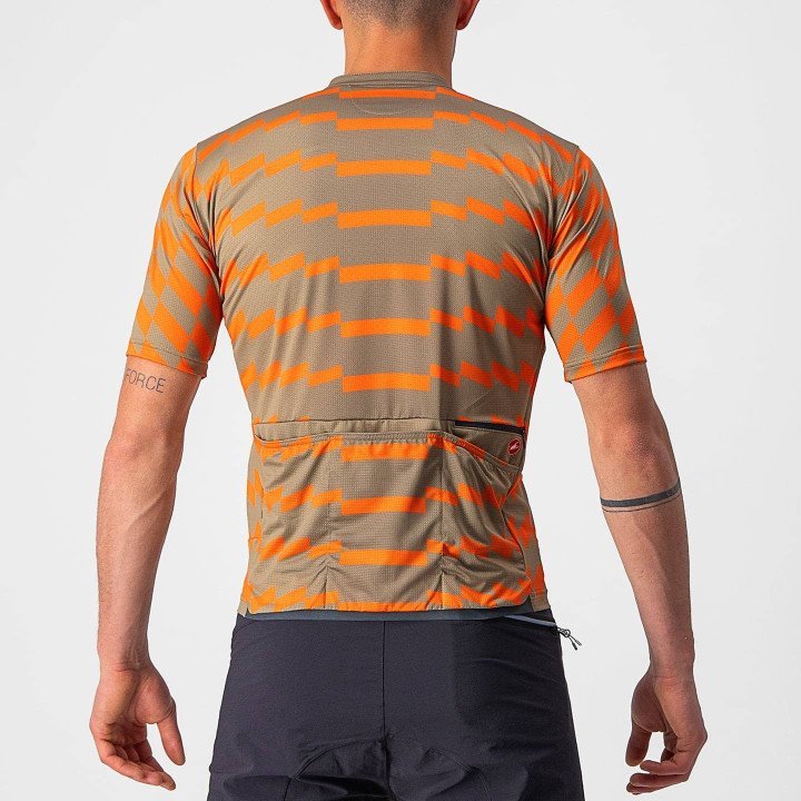 Maillot corto CASTELLI Unlimited Sterrato en naranja y oliva para tus rutas en bici