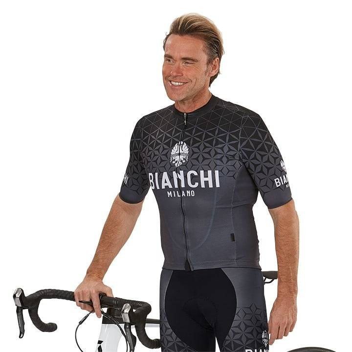 Maillot corto BIANCHI MILANO Conca: estilo y comodidad para tus rutas en bici