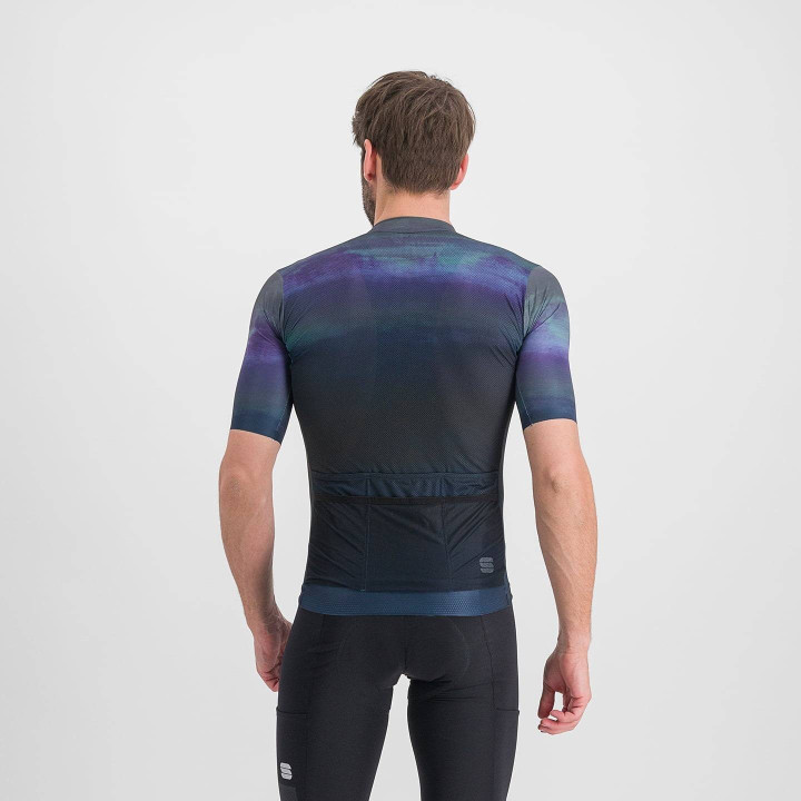 Maillot corto azul oscuro Sportful: comodidad y estilo para ciclistas