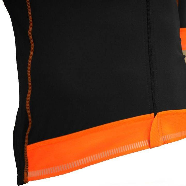 Maillot Scatto negro-naranja neón de BOBTEAM para ciclistas exigentes
