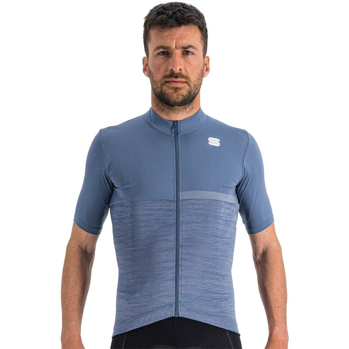 Maillot Giara azul de Sportful: comodidad y estilo para tus rutas en bici