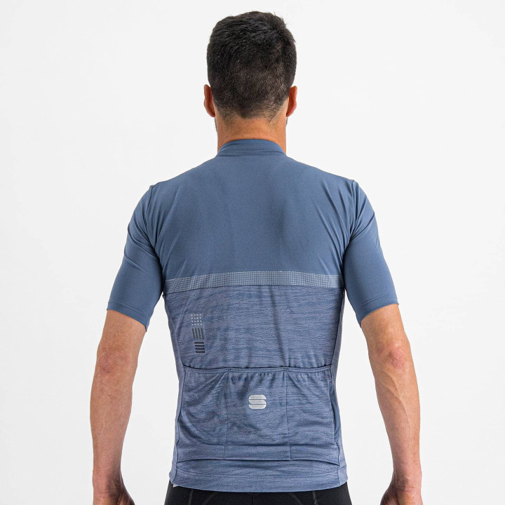 Maillot Giara azul de Sportful: comodidad y estilo para tus rutas en bici